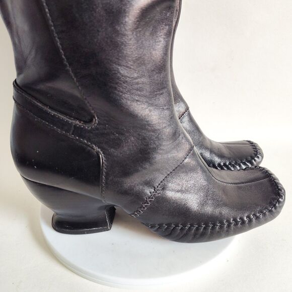 Clarks Indigo Leather Knee High Tall Boots Black Size 8 Whimsical Spool Heel Zip - Picture 3 of 14